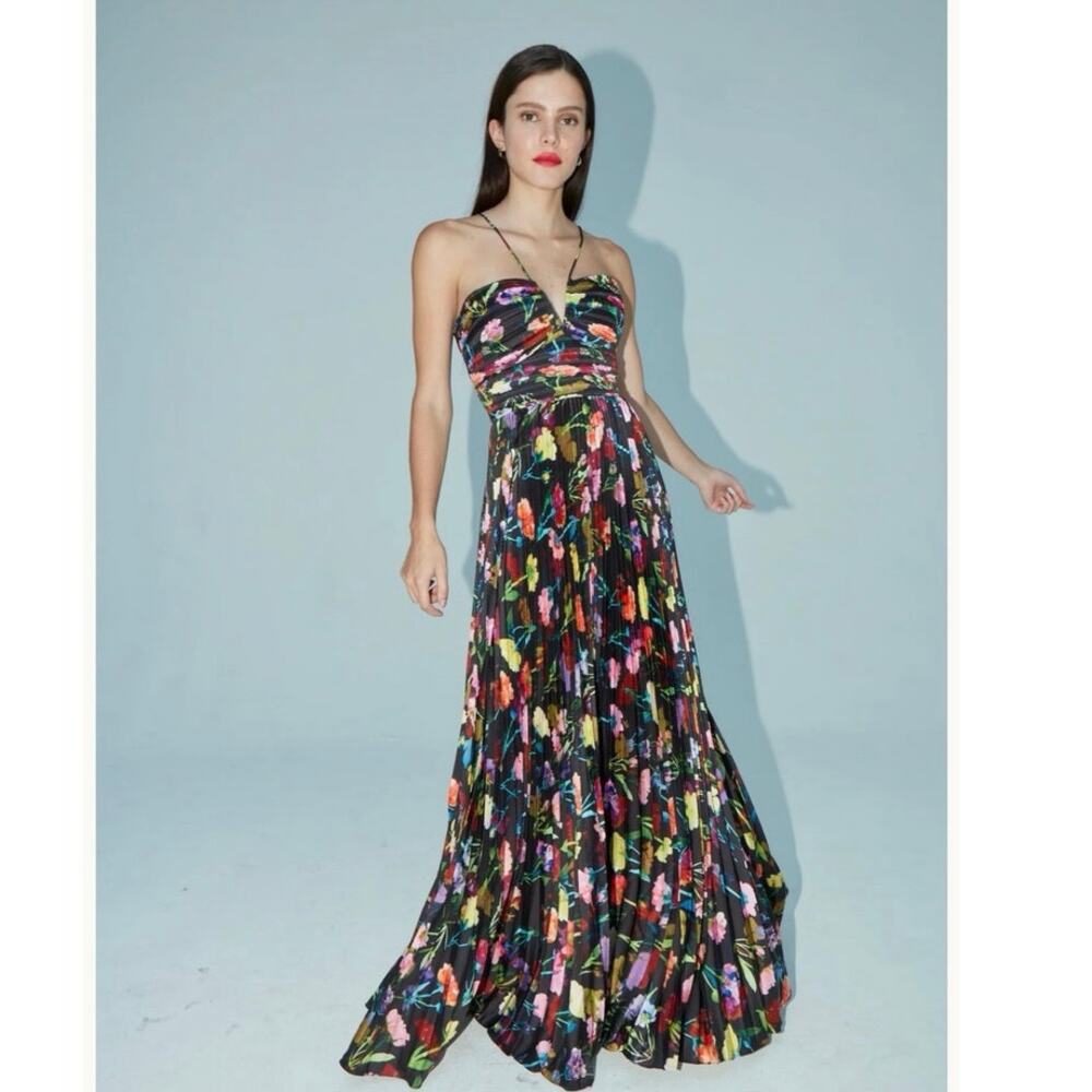 AIIFOS Black Floral A-Line Sleeveless Halter Neck Adrianna Gown size 8